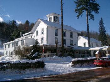 Colonial inn