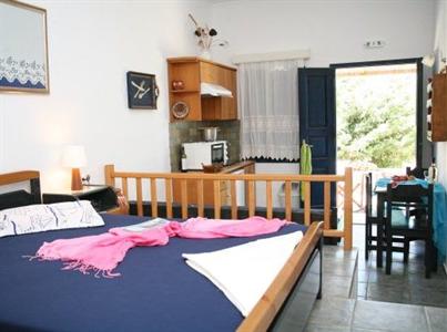 Coral Apartments Karavostasis
