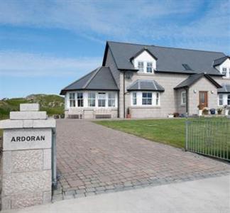 Ardoran House