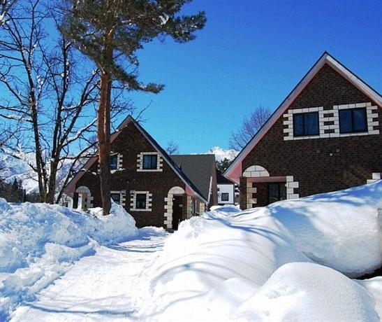 Alpine Chalets Hakuba