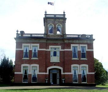 Highton Manor