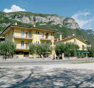 Albergo Olivo Hotel Brentino Belluno