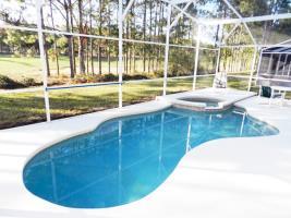 3 Br Home Pool Sleeps 8 Davenport