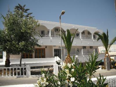 Antonis Hotel