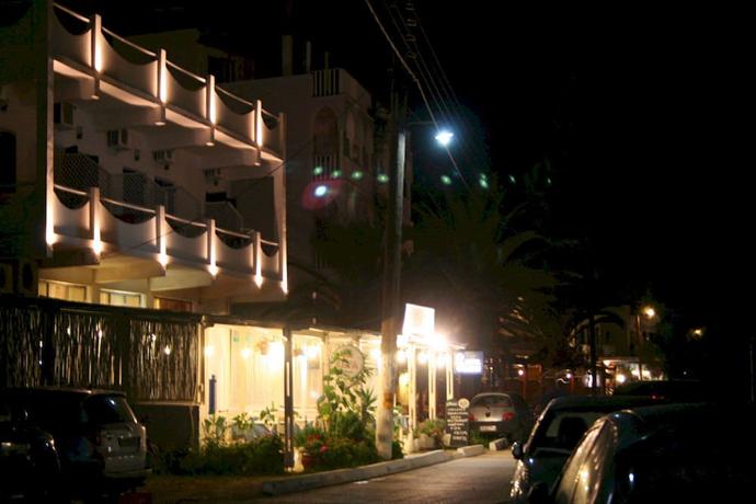 Hotel Cyclades