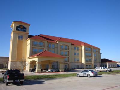 La Quinta Inn & Suites Bedford