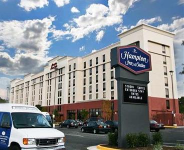 Hampton Inn & Suites Alexandria Old Town Area South