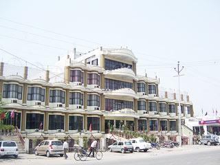 Hotel Clark International Saharanpur