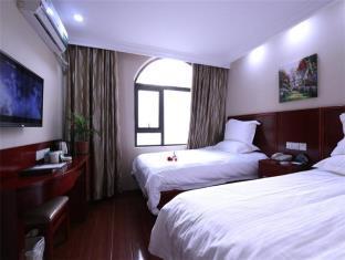 Greentree Inn Shanghai South Railway Station Luoxiang Road Shell Hotel