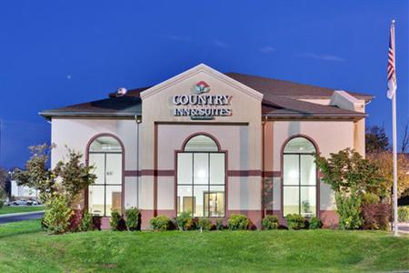 Country Inn & Suites Knoxville Airport