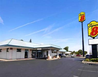 Super 8 Motel Elyria