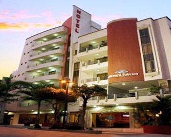 Howard Johnson Hotel Versalles Barranquilla