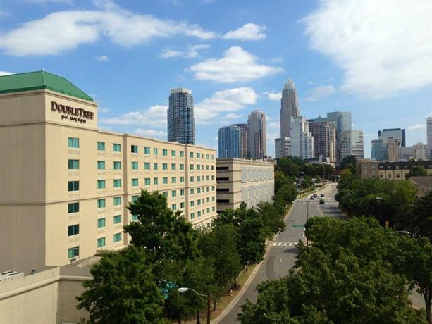 DoubleTree by Hilton Hotel Charlotte - Gateway Village