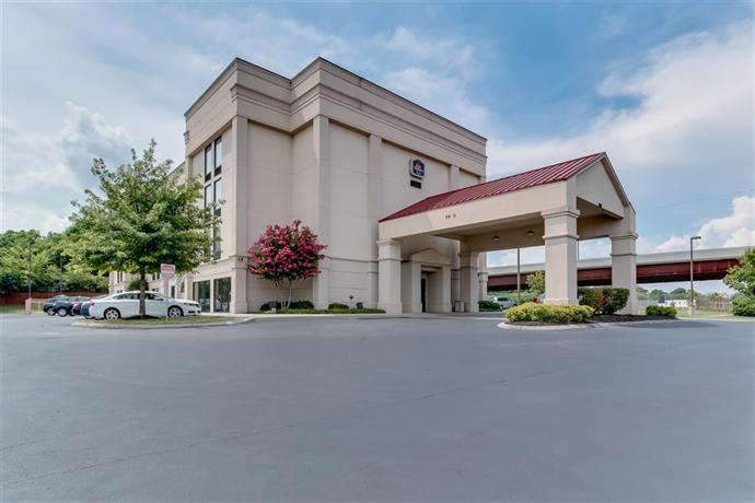 BEST WESTERN Plus Belle Meade Inn & Suites