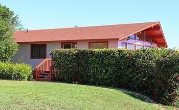 Molokai Vacation Properties - Kimo's Hale