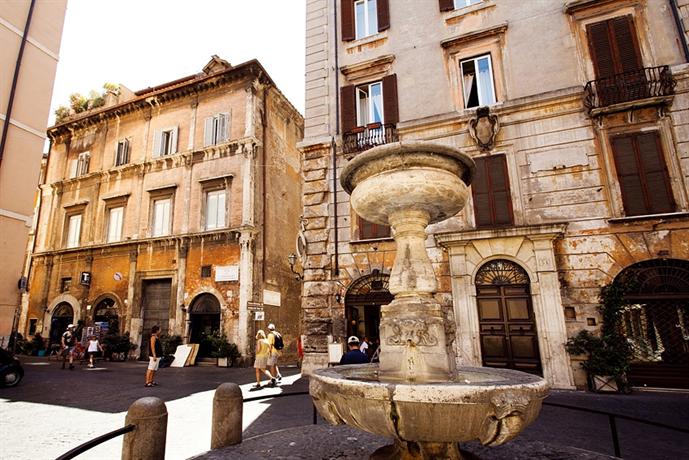 Comfortable apartment close to Piazza Navona