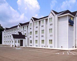 Microtel Inn & Suites Sutton/Gassaway