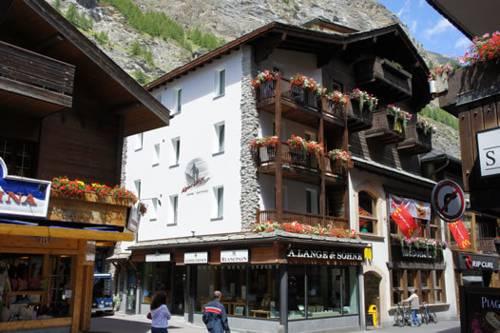 Alpine Lodge Zermatt