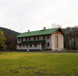 Turisticka Ubytovna TJ Slavoj