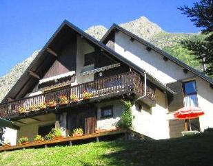 Chalet Michelle