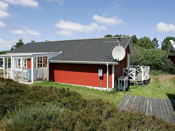 One-Bedroom Holiday home in Albaek 2