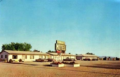 Sunset Motel Moriarty