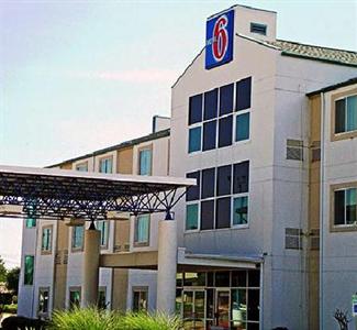 Motel 6 Benbrook Fort Worth