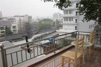 Guangyuan Jugo Guesthouse