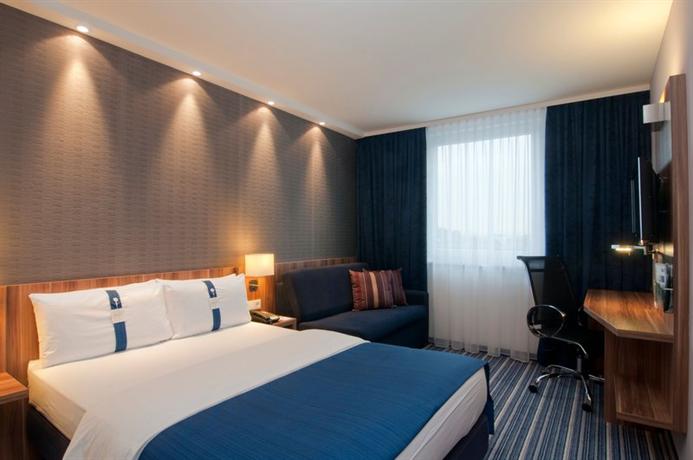 Holiday Inn Express Dusseldorf - City