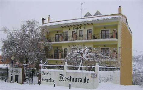 Hotel Rural Serrella