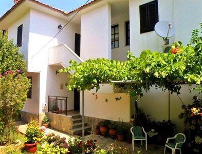 Pension Marina Kinyra