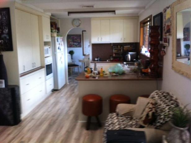 Homestay in Robertson near Queensland Sport and Athletics Centre