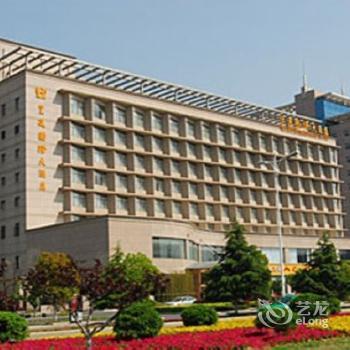 Palace International Hotel