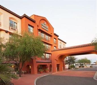 Country Inn & Suites Phoenix Airport at Tempe
