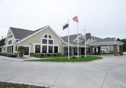 AmericInn Lodge & Suites Monmouth