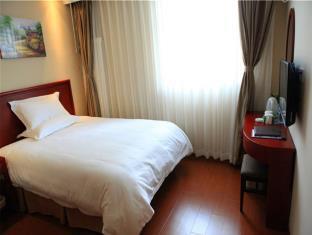 GreenTree Inn Liaoning Shenyang Tiexi Yunfeng Street Express Hotel