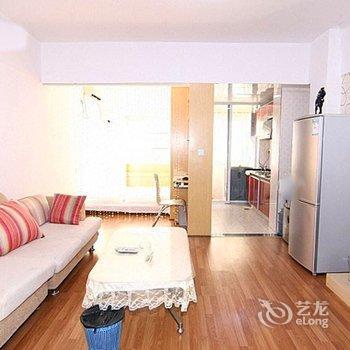 HoneyHome Service Apartment