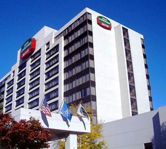 Courtyard by Marriott Waterbury Downtown