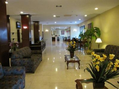 Holidays Golden Glades Boutique Hotel