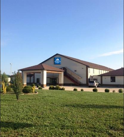 Americas Best Value Inn & Suites Pinckneyville