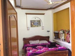 Laiba Homestay