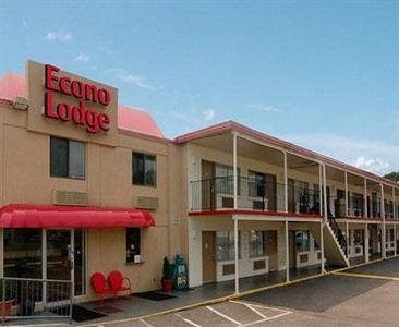 Econo Lodge near Sentara Leigh Hospital