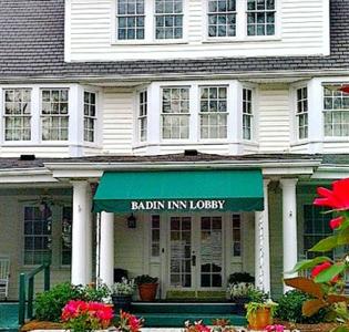 Badin Inn