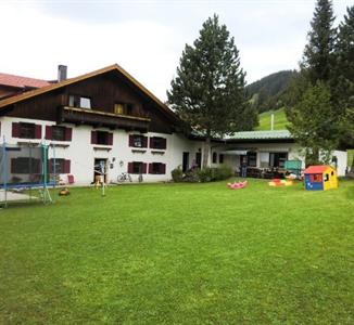 Bauernhof Gastehaus Zoller