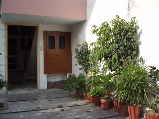 Homestay In Mahesh Nagar Jaipur