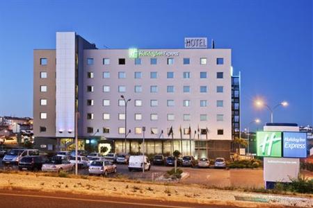 Holiday Inn Expres Lisbon Oeiras