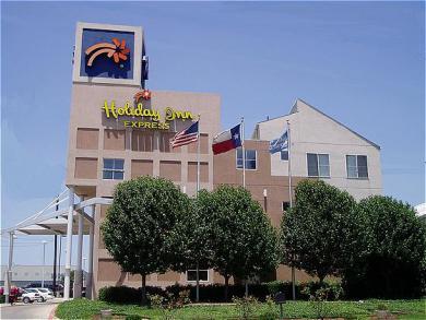 Holiday Inn Express Rockwall