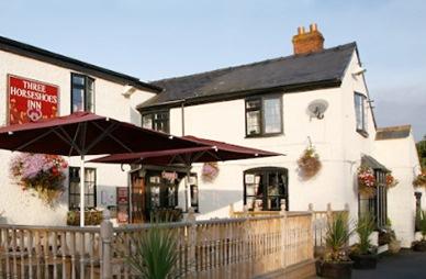 Three Horseshoes Inn Thruxton
