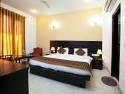 OYO Rooms Akashneem Premium