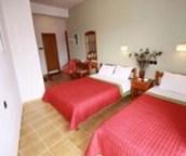 Akrotiri Hotel